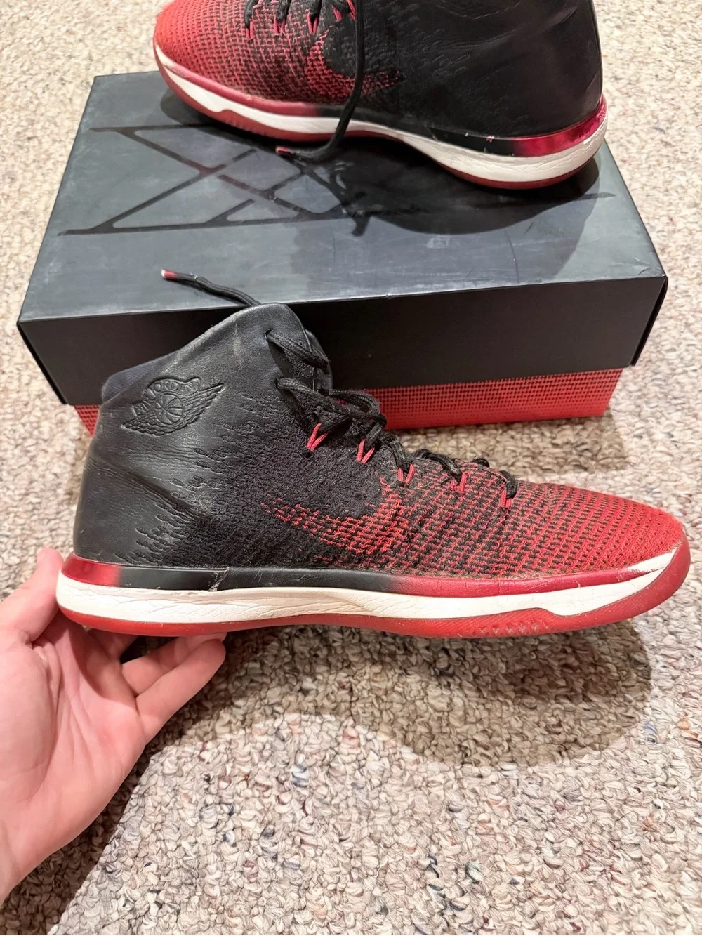 Air Jordan 32 “BANNED” Size 11